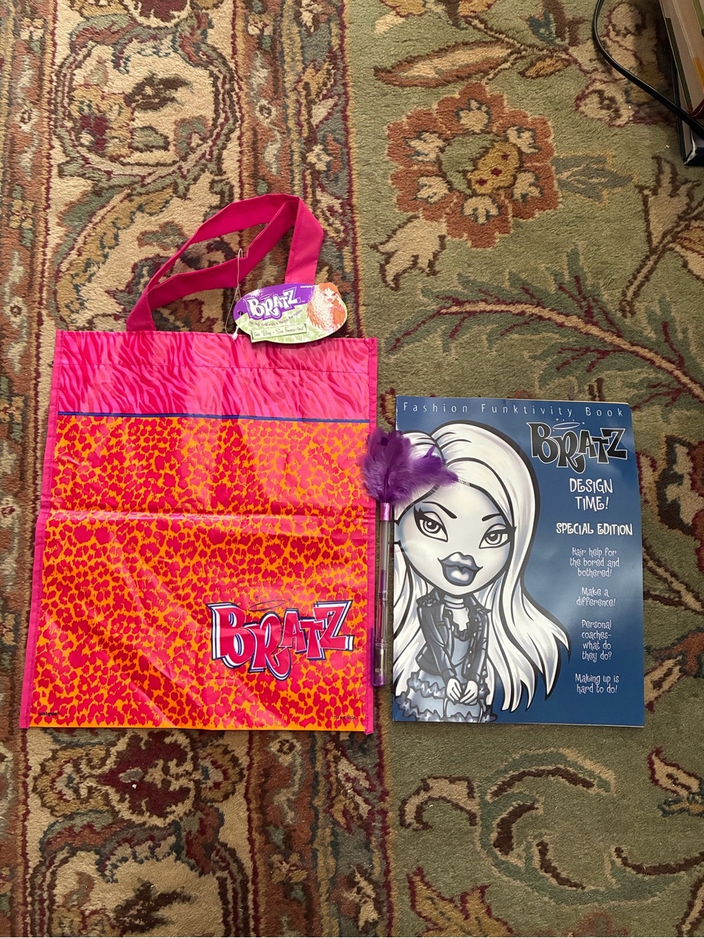 Bratz Tote Bag, Pen & Special Edition Activity Book Retro Y2K Collectable Bundle
